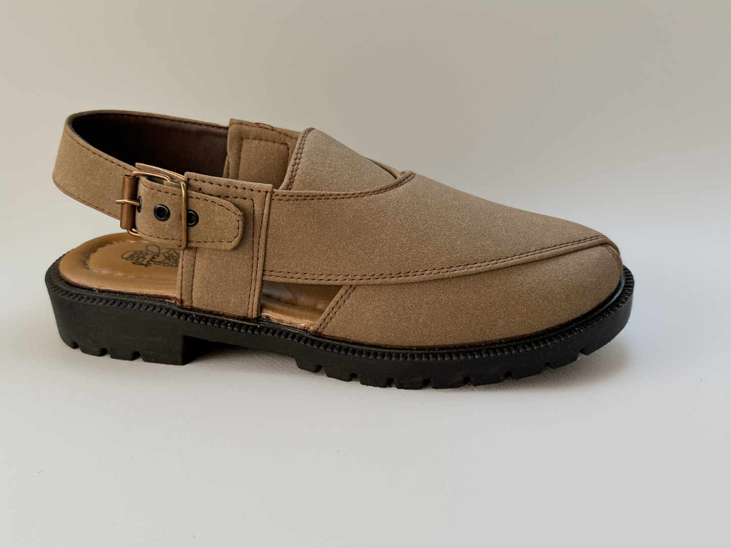 Premium Handmade Peshawri Chappal – Traditional Men’s Sandals