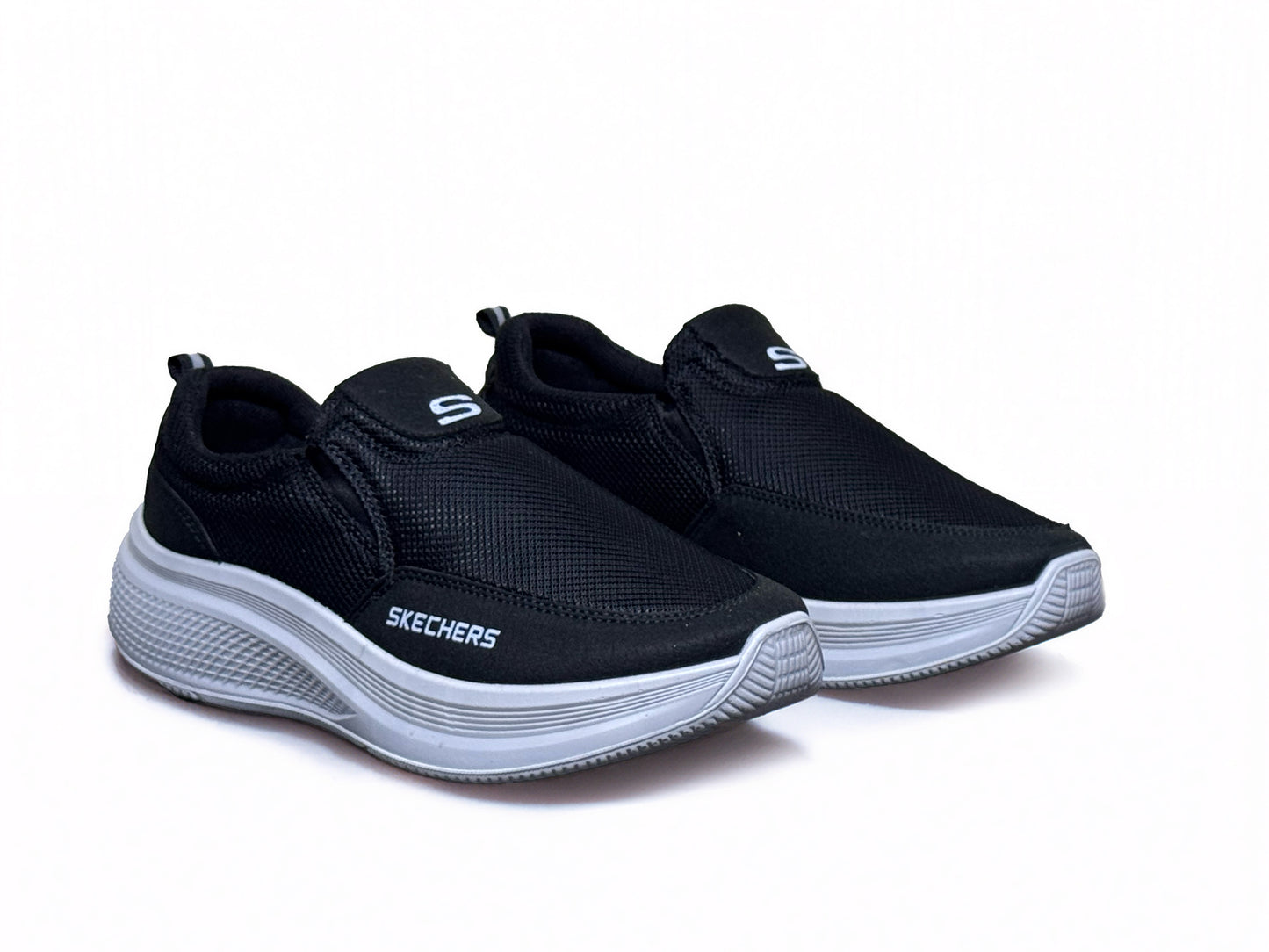 Skae-chers Ultra Comfort  Light Weight Everyday Shoes.