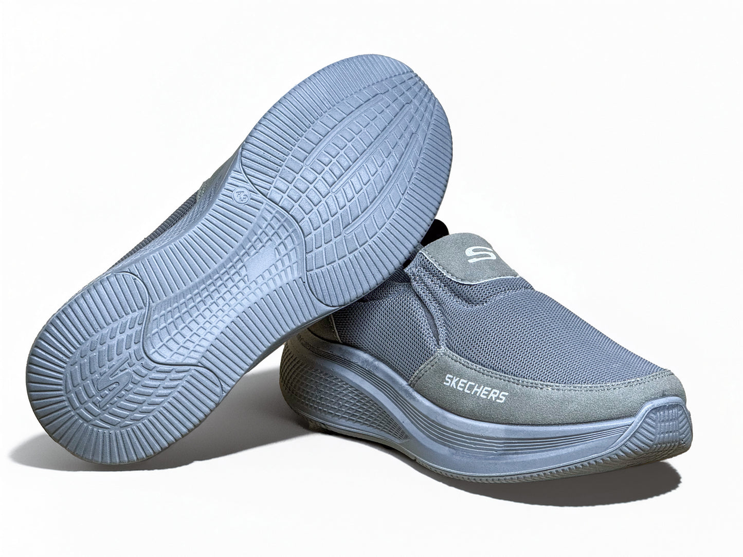 Skae-chers Ultra Comfort  Light Weight Everyday Shoes.