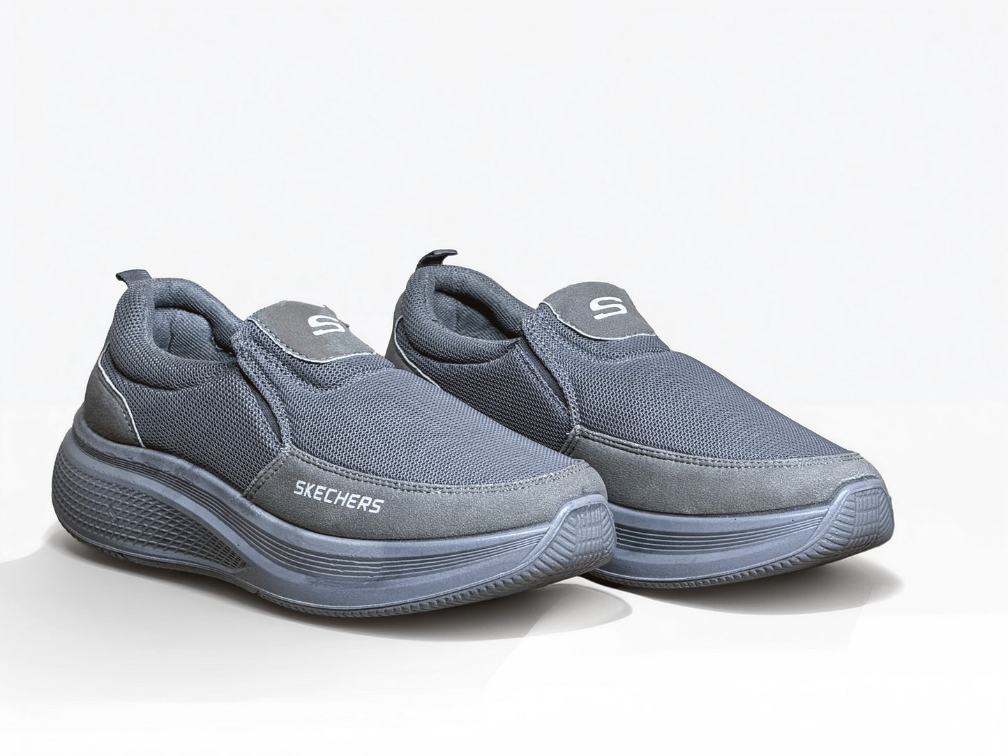 Skae-chers Ultra Comfort  Light Weight Everyday Shoes.